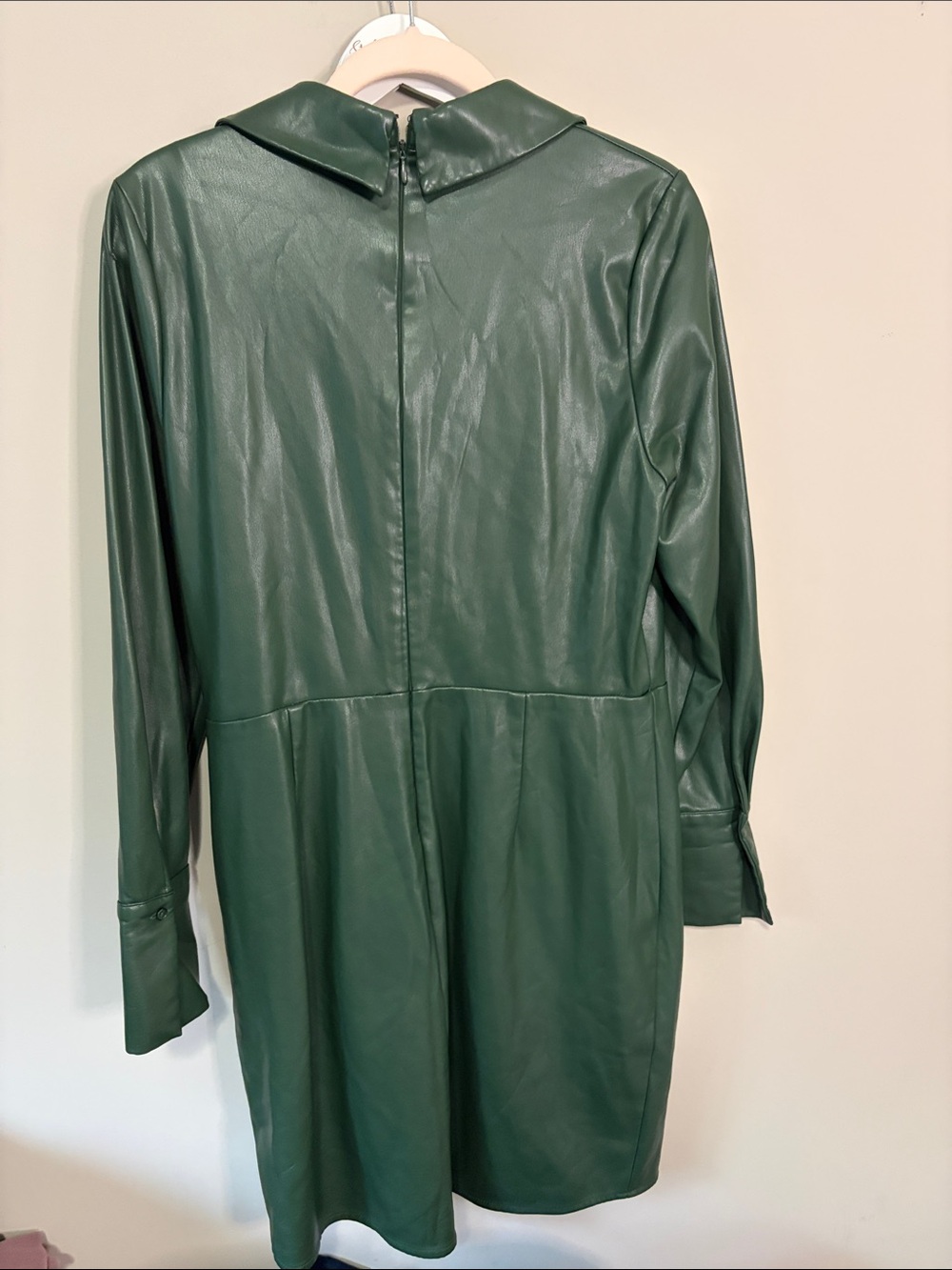 One33 Social Green Faux Leather Mini Shirt Dress Faux Wrap Designer Sz 12 - Picture 7 of 13